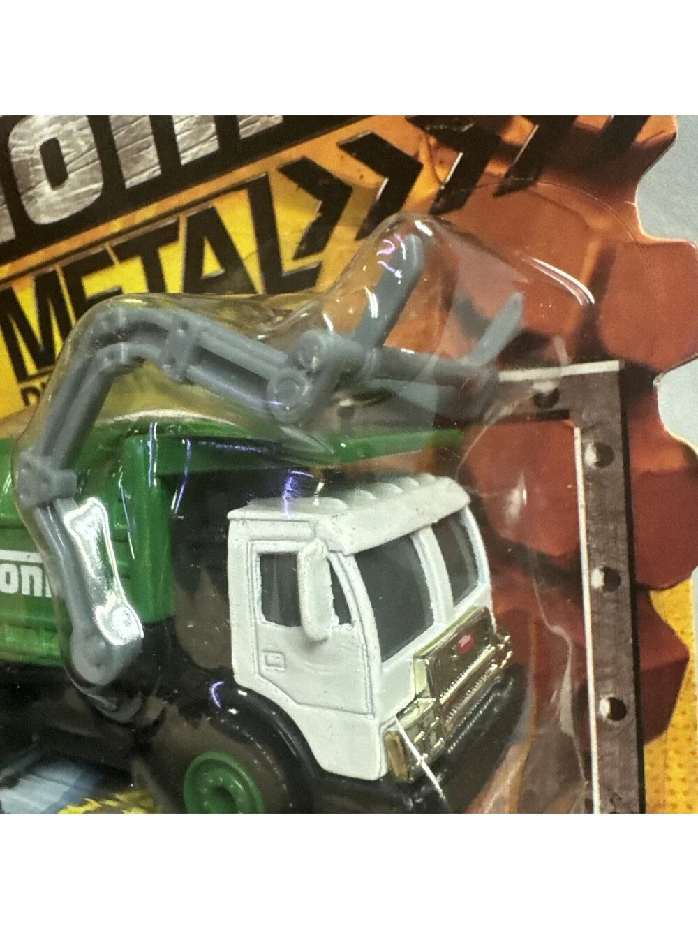 Tonka Metal Garbage Truck Carrier City Defenders 1:64 Green 2014 Diecast